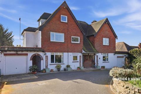 undefined, Traps Hill, Loughton, IG10