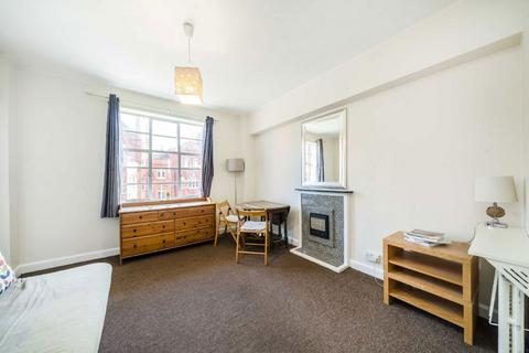 1 bedroom flat to rent, Hamlet Gardens, London W6