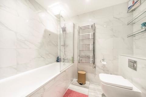 1 bedroom flat to rent, New River Avenue, London N8