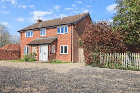 4 bedroom detached house for sale, The Paddock, Brockenhurst, SO42