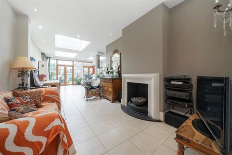 5 bedroom house for sale, Holmesdale Road, Teddington TW11
