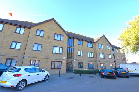 1 bedroom flat for sale, Empire Court, Warwick Road, Clacton-on-Sea