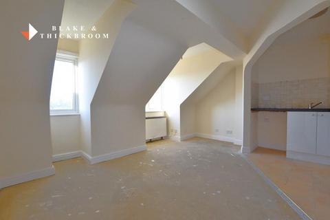 1 bedroom flat for sale, Empire Court, Warwick Road, Clacton-on-Sea, Essex, CO15 3DL