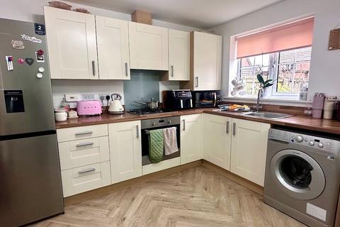 3 bedroom semi-detached house for sale, Bryn Uchaf, Llanelli SA14