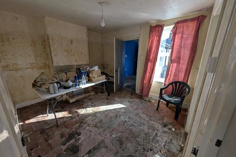 3 bedroom semi-detached house for sale, Buller Road, Leiston