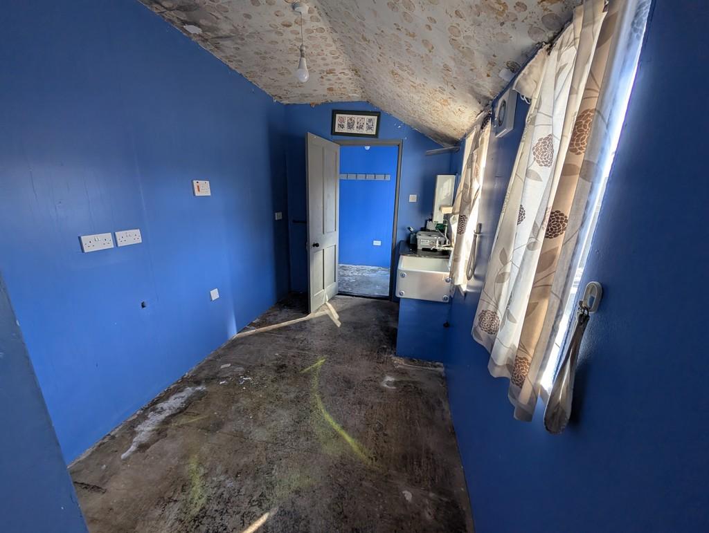 Pxl 20260305 135641302