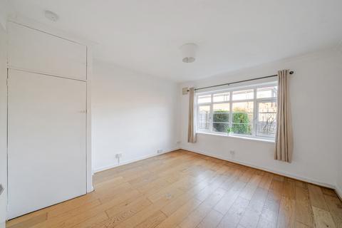 undefined, Wilmer Close, Kingston Upon Thames, KT2