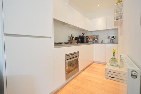 1 bedroom apartment to rent, Bermondsey Street, Venture Court, SE1