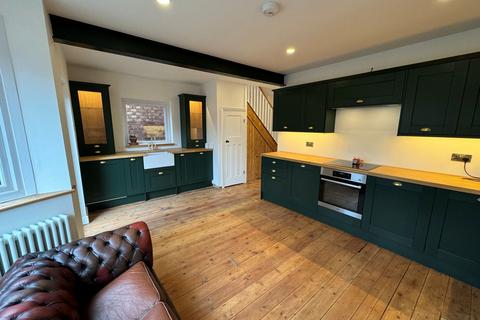 3 bedroom semi-detached house to rent, Blakeland Road, Birmingham, B44
