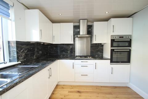 undefined, Kelvin Road, Glasgow, G62