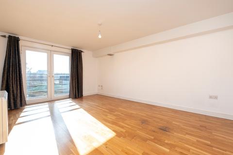 2 bedroom flat to rent, Scotney Gardens, St. Peters Street, Maidstone, ME16 0GT