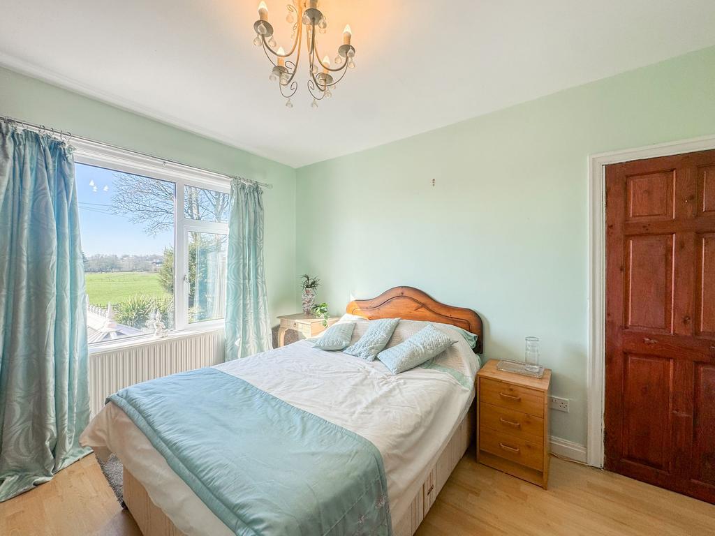 Rear Bedroom