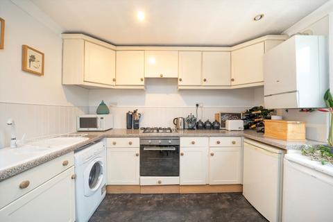 2 bedroom flat for sale, Devonshire Road, London SE23