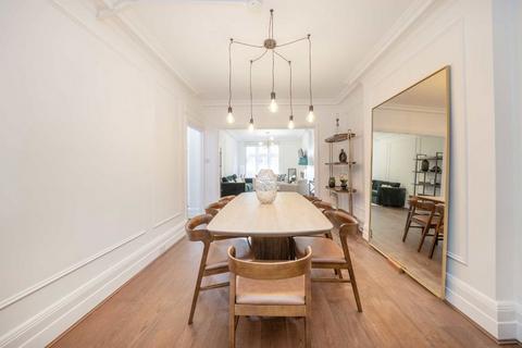 3 bedroom flat to rent, Marylebone Road, London NW1