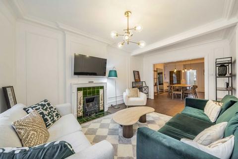 3 bedroom flat to rent, Marylebone Road, London NW1