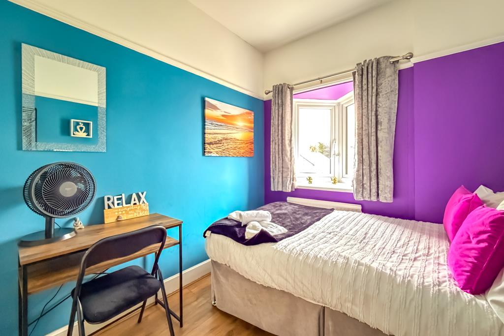 Bedroom 5 png