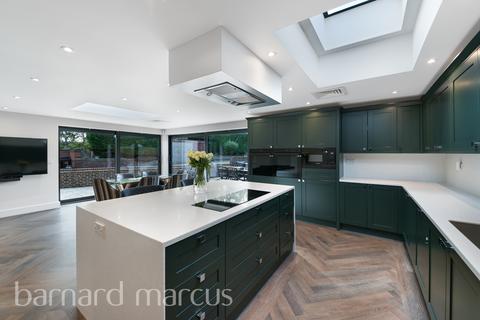 undefined, Woodcote Road, WALLINGTON