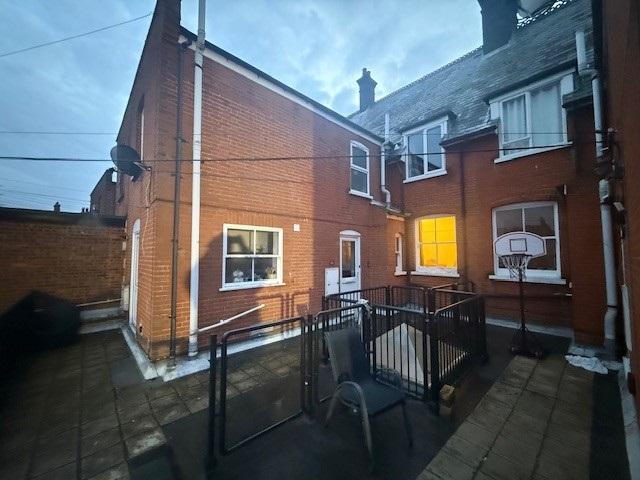 External 2 jpg