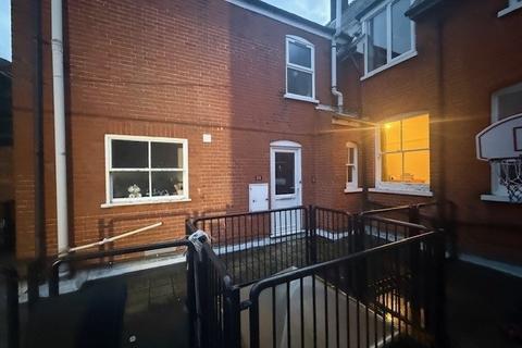 3 bedroom maisonette for sale, 33 Albert Walk, Suffolk, IP11 7AS