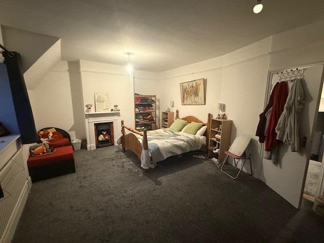Bedroom 2 jpg
