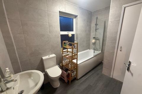 3 bedroom maisonette for sale, 33 Albert Walk, Suffolk, IP11 7AS