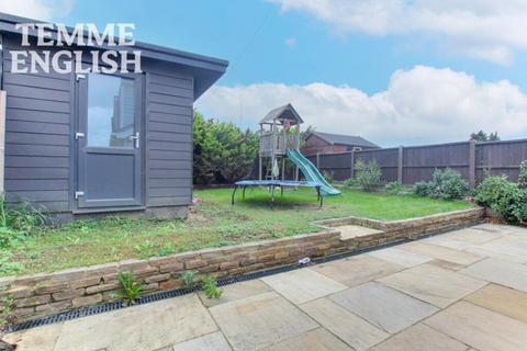 undefined, 33 Laurel Avenue, Essex, SS12 0BH