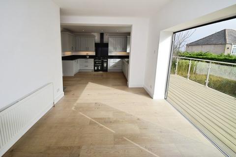 undefined, Moorview Drive, Bradford BD18