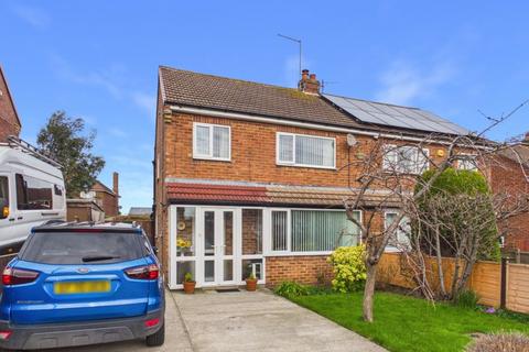 3 bedroom semi-detached house for sale, 6 Holmstead Avenue, Whitby