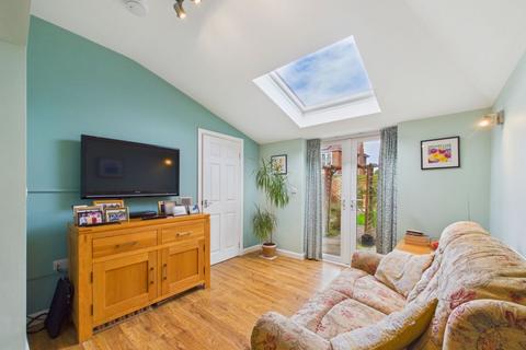 3 bedroom semi-detached house for sale, 6 Holmstead Avenue, Whitby