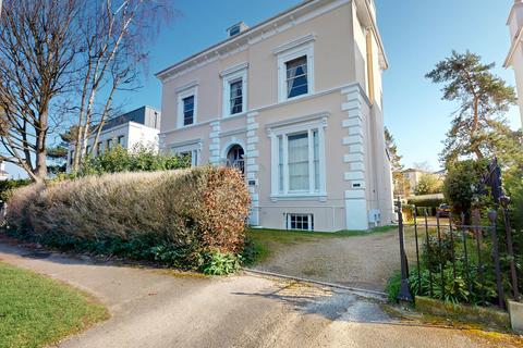 1 bedroom apartment to rent, Pittville Crescent, Cheltenham