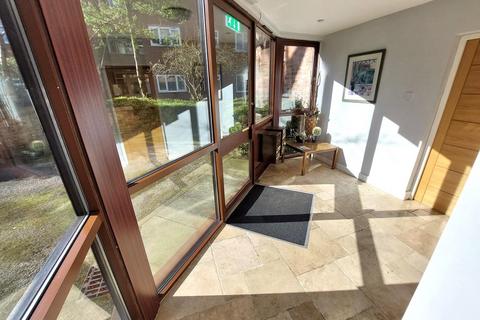 3 bedroom apartment for sale, Oakleigh, St Anns Road, Prestwich, M25