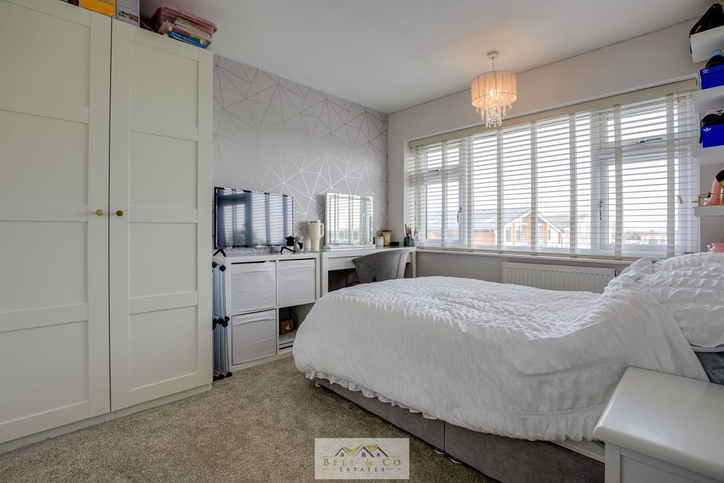 Bedroom 2.1