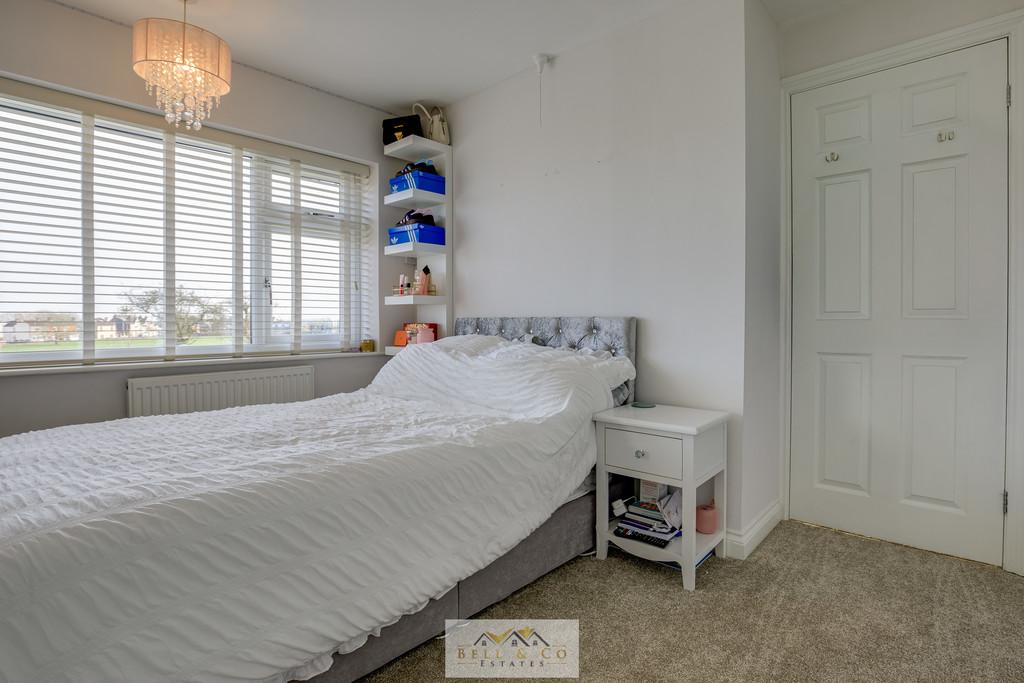 Bedroom 2.2