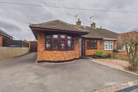 2 bedroom bungalow for sale, The Keep, East Leake
