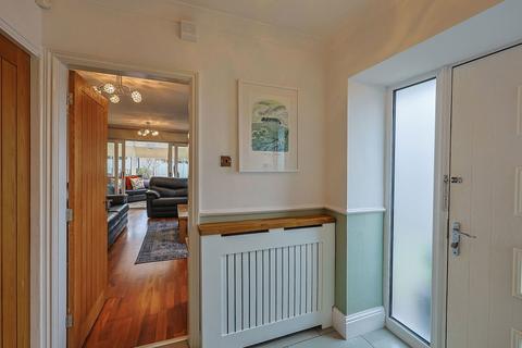 6 bedroom detached house for sale, West View Drive, Kingswinford DY6