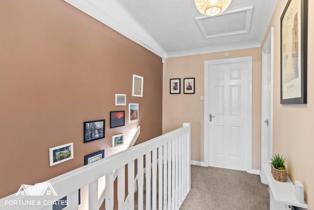 Westbury Rise 25.jpg