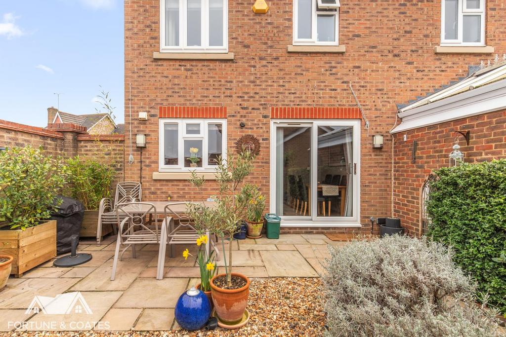 Westbury Rise 29.jpg