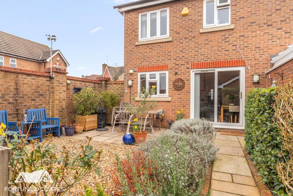 Westbury Rise 30.jpg