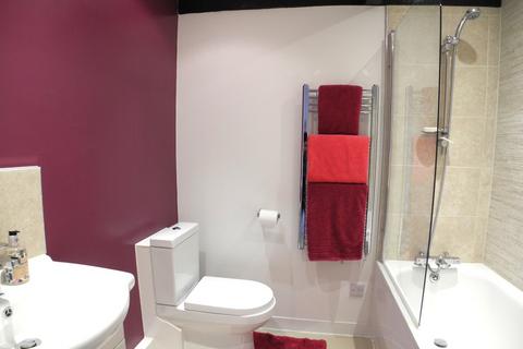 1 bedroom apartment for sale, Heckingham Park Drive, Hales