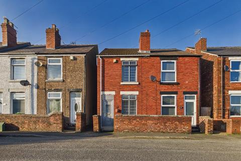 2 bedroom semi-detached house for sale, King Street North, Chesterfield