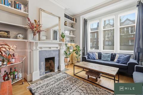 2 bedroom ground floor flat for sale, Clifford Gardens, London NW10