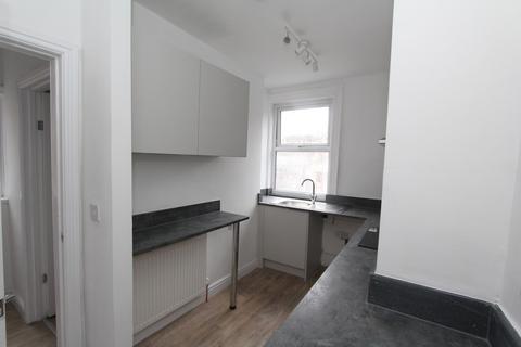 2 bedroom flat to rent, Abbeydale Road, Sheffield