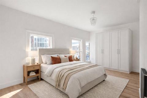 3 bedroom apartment to rent, Upper Street, London, N1