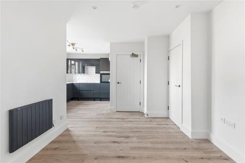 3 bedroom apartment to rent, Upper Street, London, N1