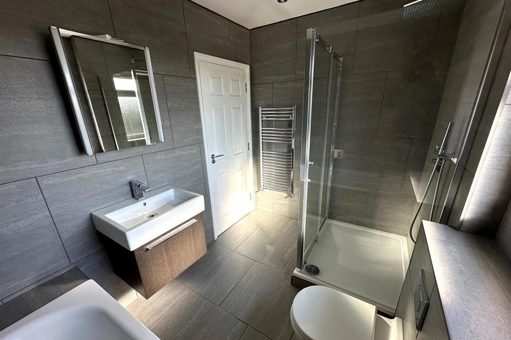 Family bathroom