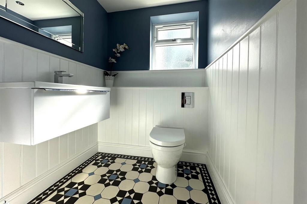 Downstairs wc