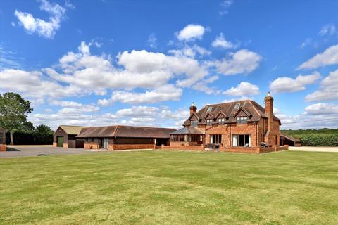 undefined, Bottle Lane, Warfield, Bracknell, Berkshire RG42