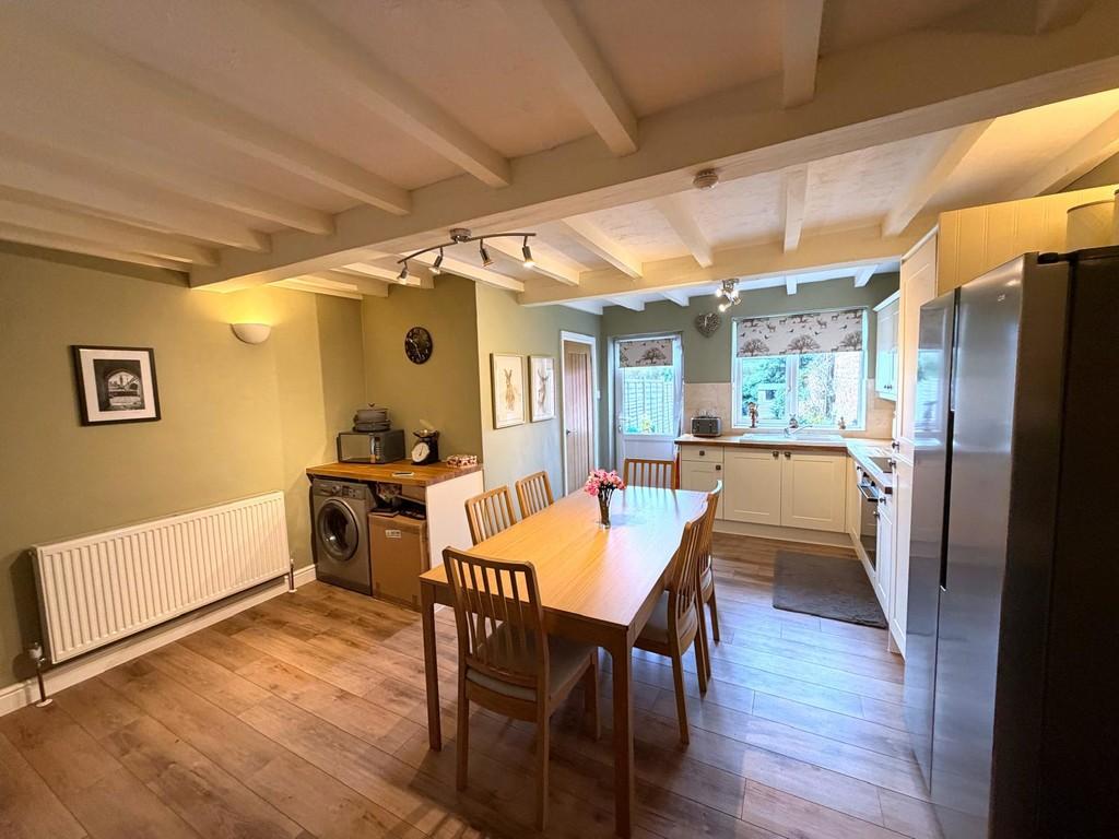 Kitchen diner