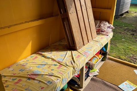 Chalet for sale, Beach Hut 263, Felixstowe IP11