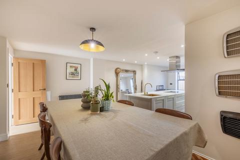 3 bedroom terraced house for sale, Naunton Crescent, Cheltenham, GL53